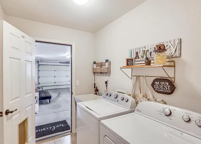 Pool, Games & Views! Havasu Family Lake Havasu City