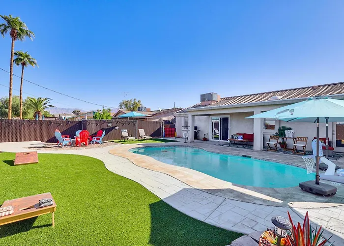 Pool, Games & Views! Havasu Family *
